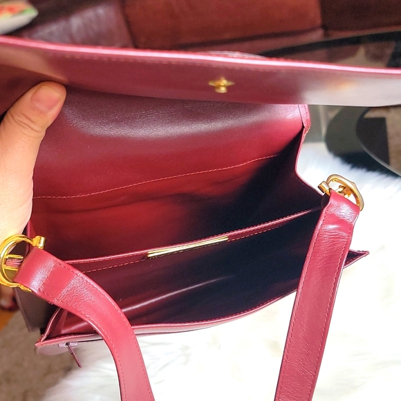 Cartier - Picture 9 of 17